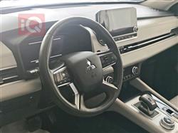 ميتسوبيشي اوتلاندر